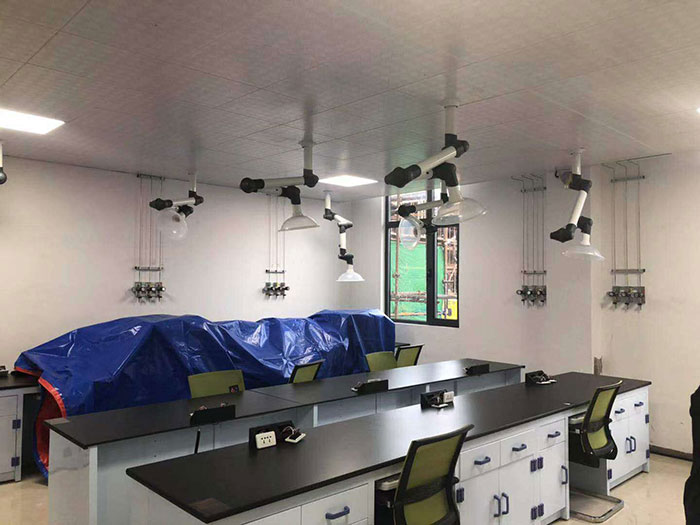 全鋼中央臺(tái) 全鋼中央臺(tái)