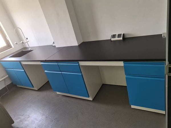 全鋼結(jié)構(gòu)實(shí)驗(yàn)邊臺(tái)